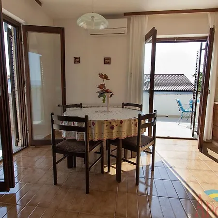 Nice With Terrace And Grill For Use Apartment